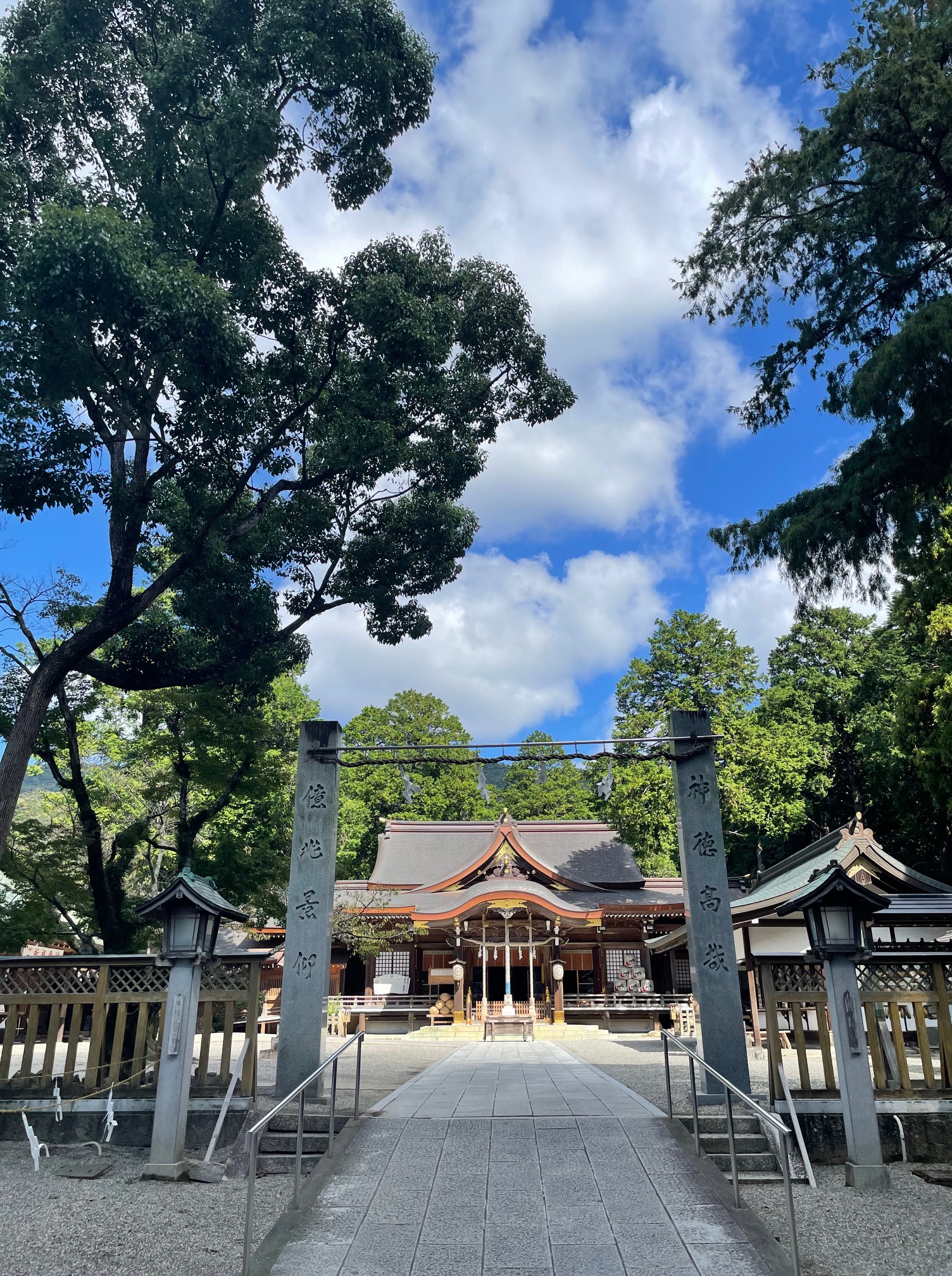 大麻 比 古 神社